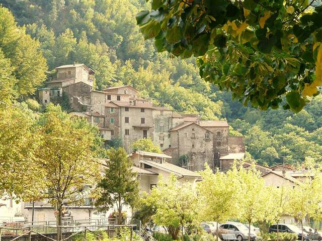 Il paese di Equi Terme, in Lunigiana