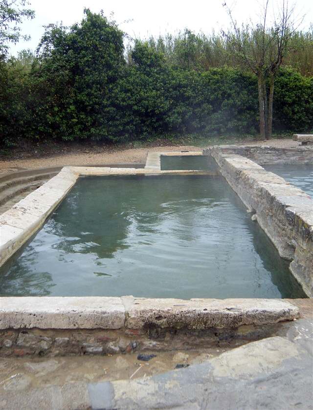 Il Bagno Grande, vasca termale storica di San Casciano dei Bagni