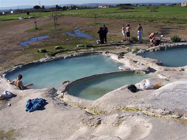 Le vasche del Bullicame vicino a Viterbo
